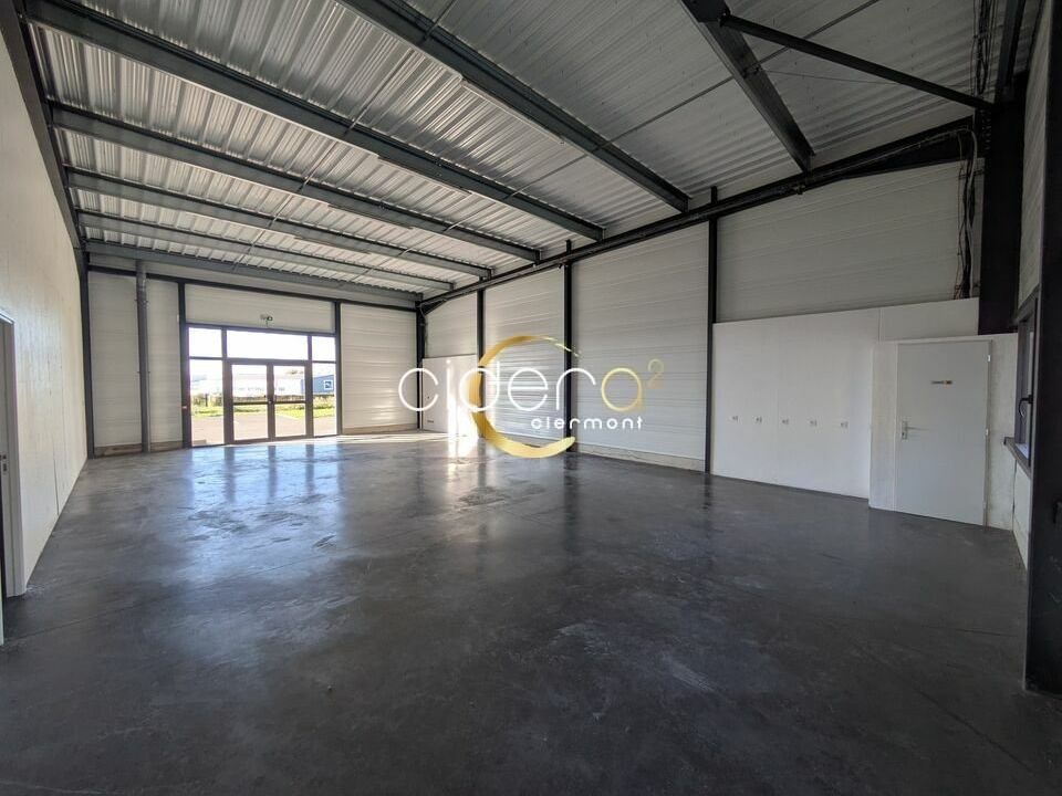 A vendre local commercial à Thiers (63300 Thiers)