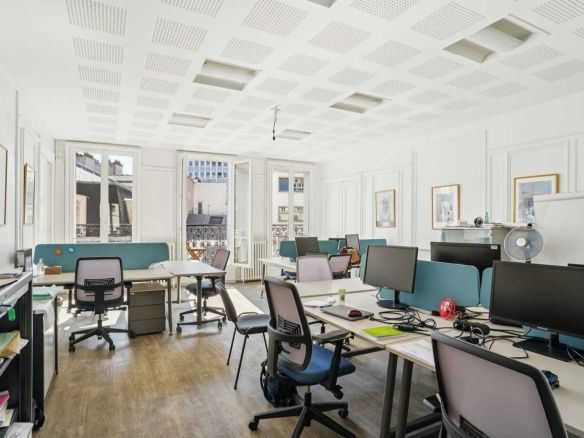 Location bureaux 240 m² non divisibles