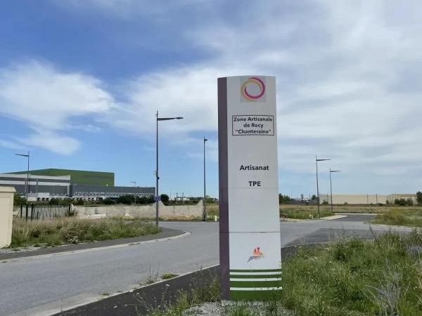 Vente terrain 56000 m² divisibles à partir de 1400 m²