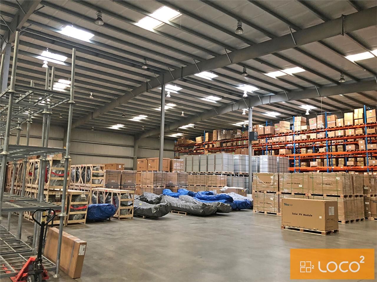 Location local 6234.00 m² à LESPINASSE