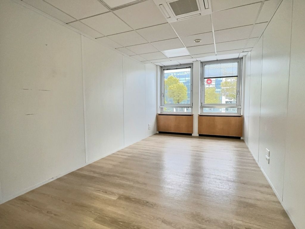 Location bureaux 254 m² non divisibles