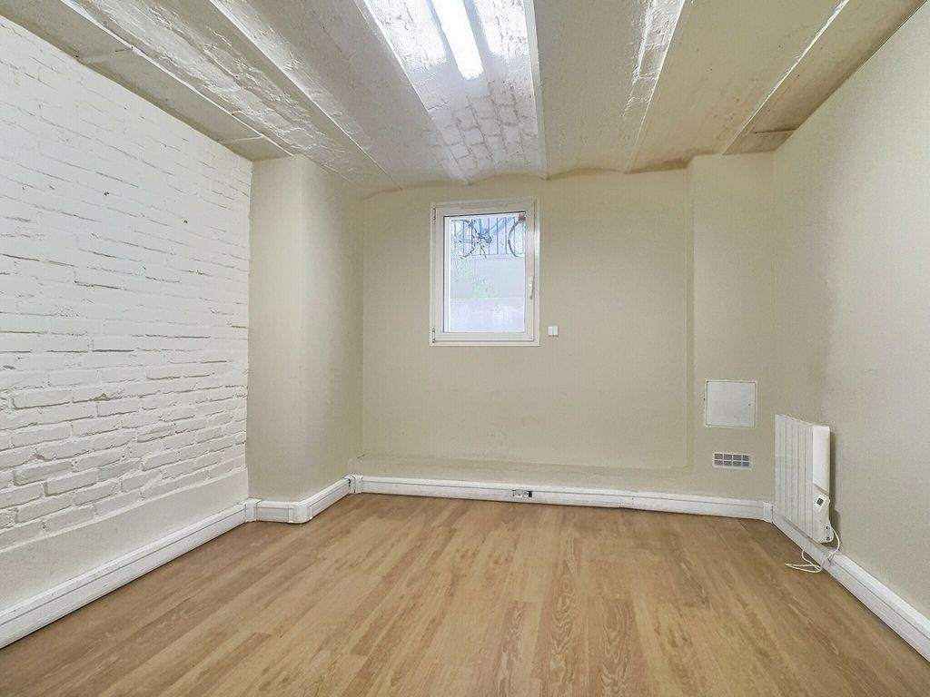 Location bureaux 130 m² non divisibles