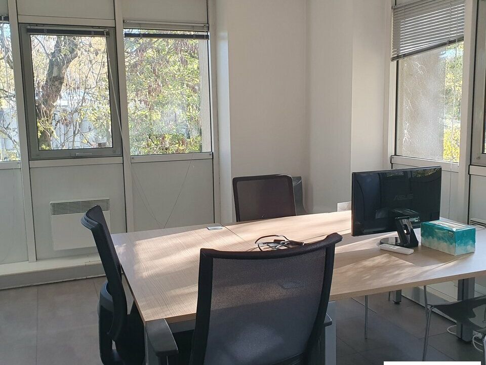 Location bureaux 171 m² non divisibles