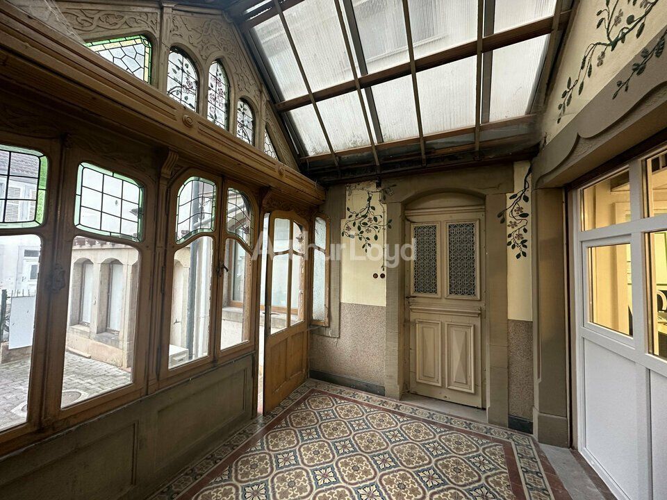Immeuble à vendre – Centre-ville de Schirmeck – Idéal investisseur