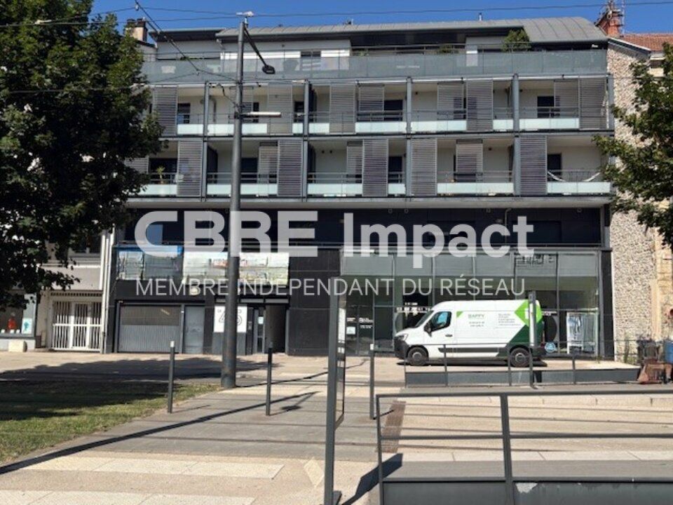 Location bureaux 307 m² non divisibles