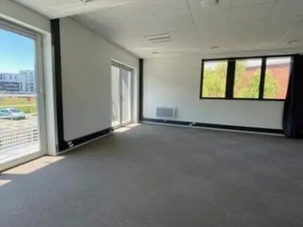 Location bureaux 394 m² non divisibles