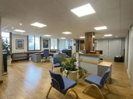 Vente bureaux 211 m² non divisibles