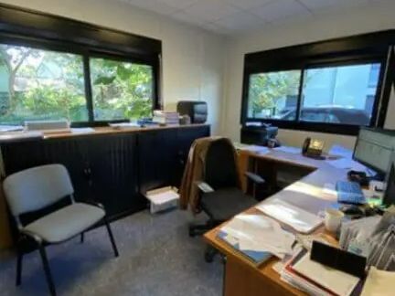 Location bureaux 200 m² non divisibles
