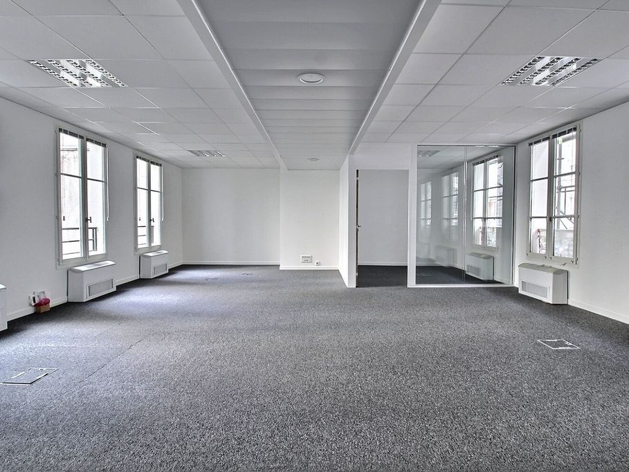 Location bureaux 403 m² divisibles à partir de 190 m²