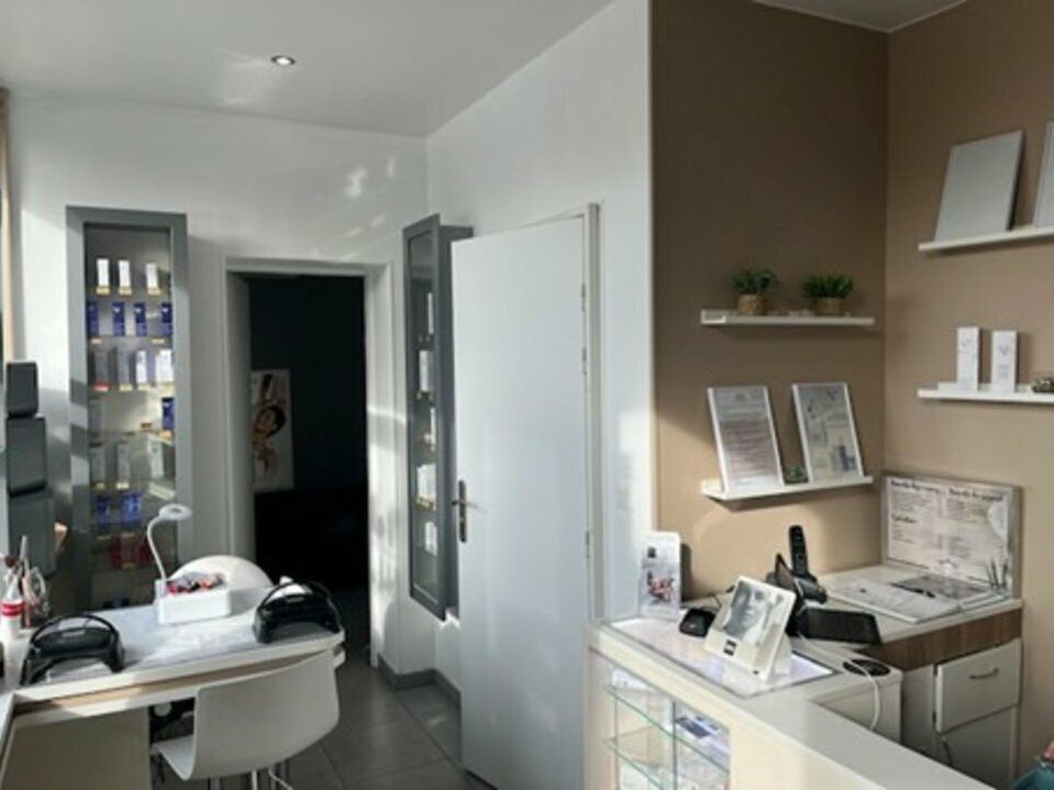 Vente local commercial 70 m² non divisibles