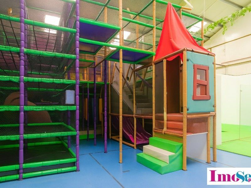 Local commercial à louer ST PEE SUR NIVELLE