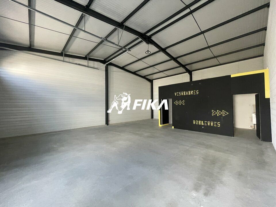 A LOUER LOCAL D'ACTIVITE 100 m² - (31410) NOE