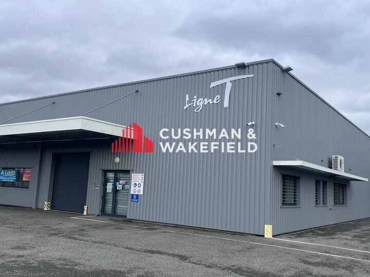 LOCAL D'ACTIVITES RECENT A LOUER