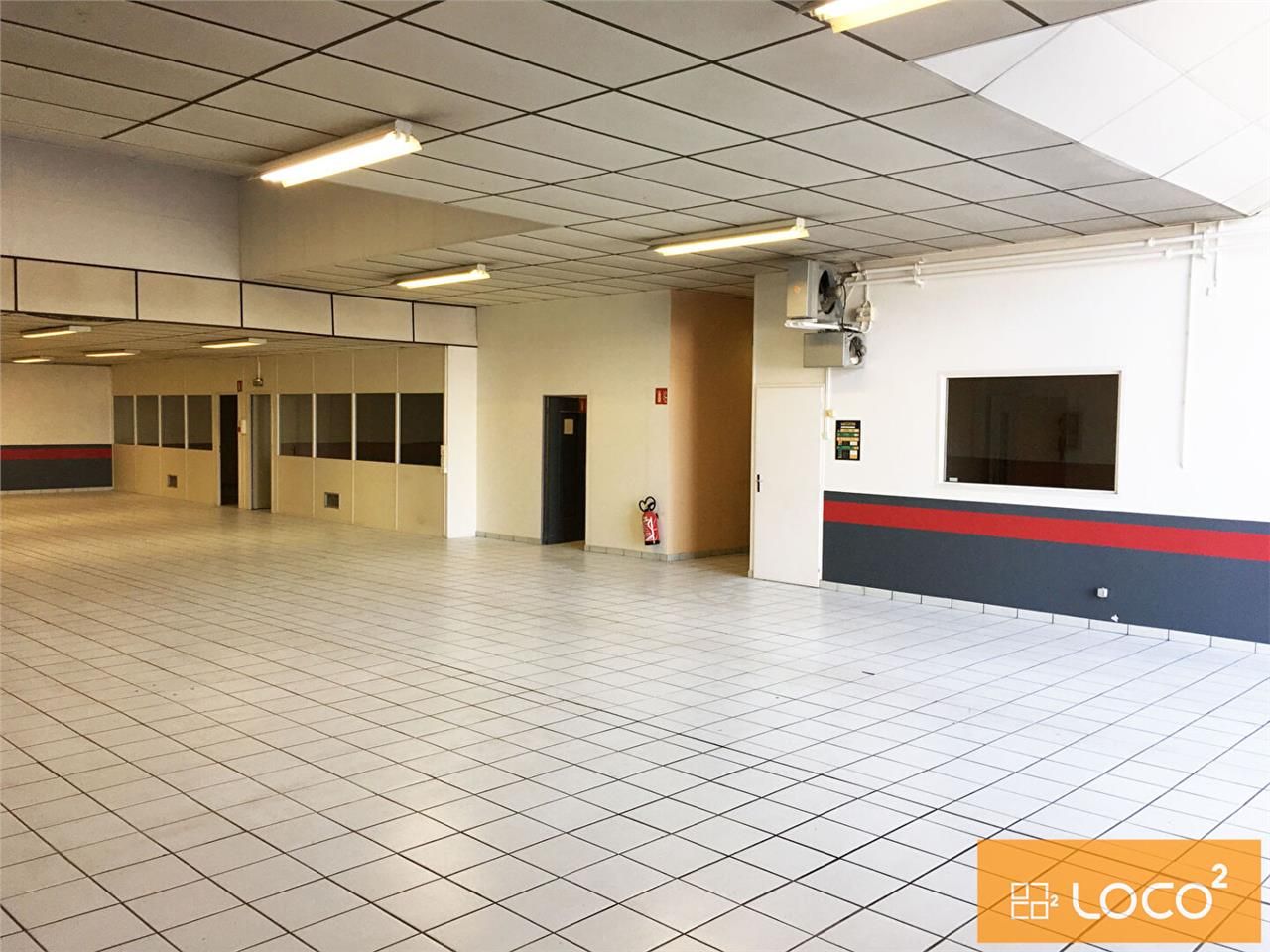 Location local 390.00 m² à TOULOUSE