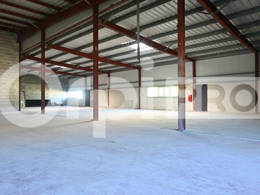 Location local d''activites 508 m² non divisibles