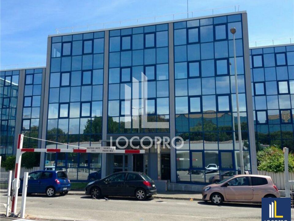 BUREAUX A LOUER - 206 M2 DIVISIBLES - NICE MERIDIA