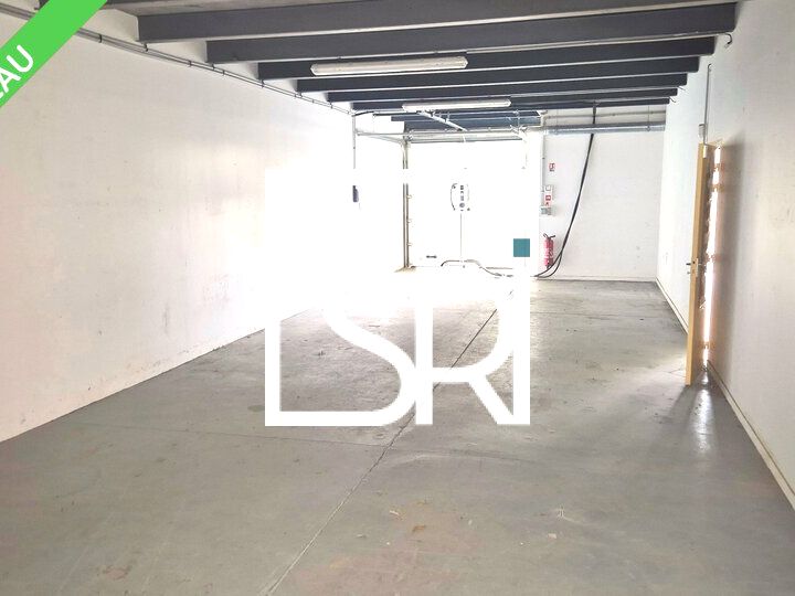 Location entrepot 238 m² non divisibles