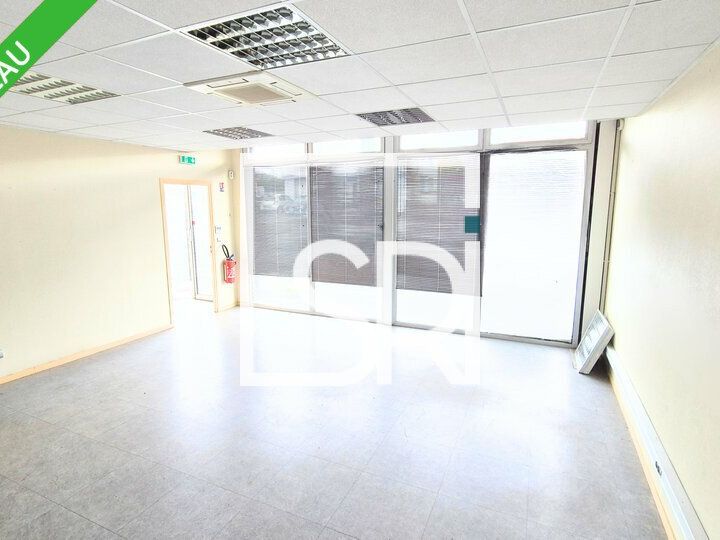 PROCHE A71 A75 A89 - LOCATION ENTREPOT / LOCAL D'ACTIVITE AVEC BUREAUX - ZI LES ACILLOUX - 63800 COURNON D'AUVERGNE