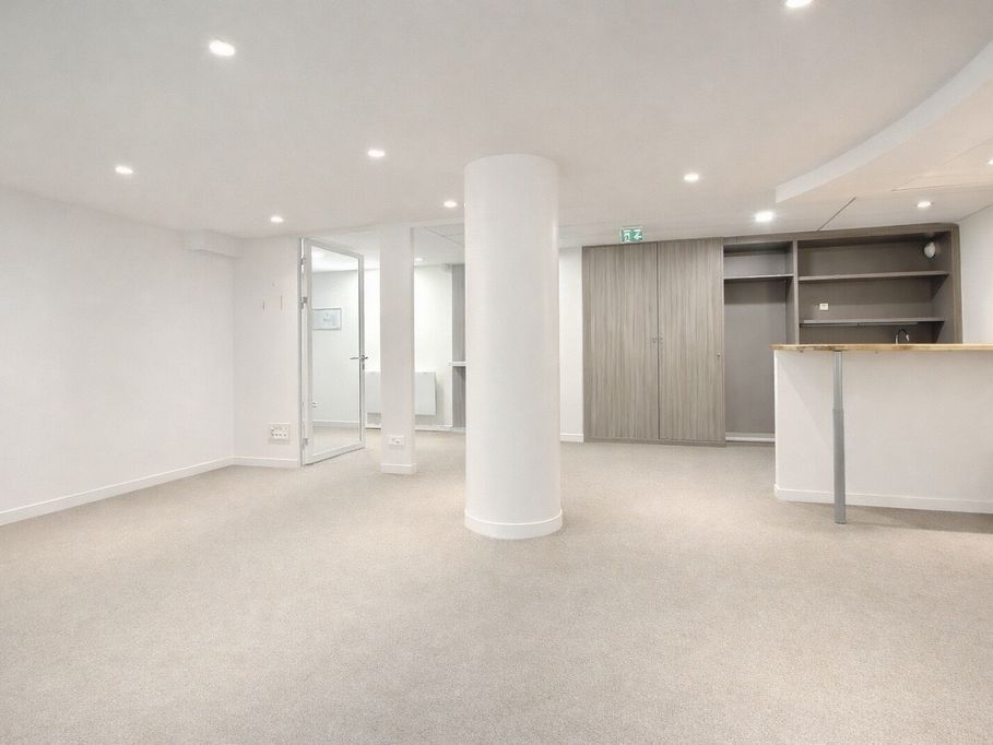 Location bureaux 127 m² non divisibles