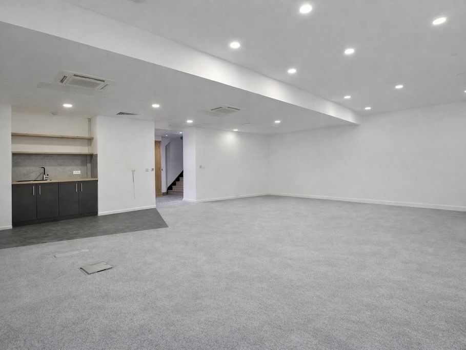 Location bureaux 207 m² non divisibles