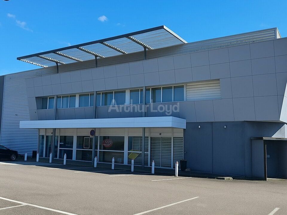 Vente local commercial 1113 m² non divisibles