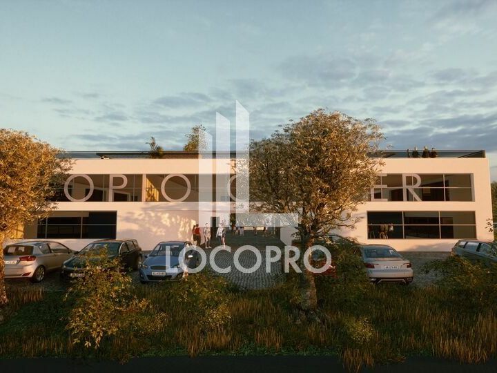 A VENDRE - BUREAU - 157 M2 - OPIO
