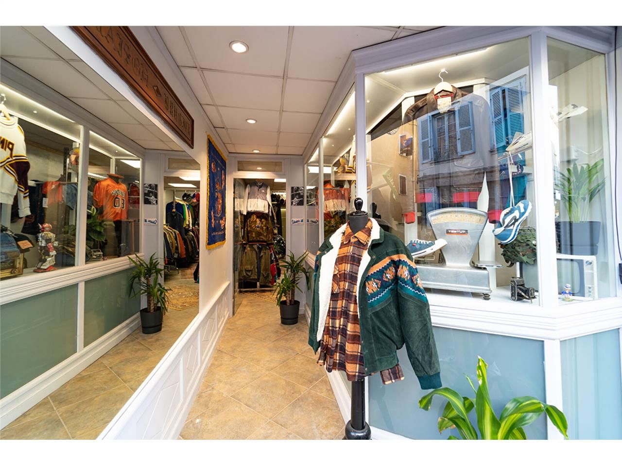 Location local commercial 47.82 m² à LIMOGES