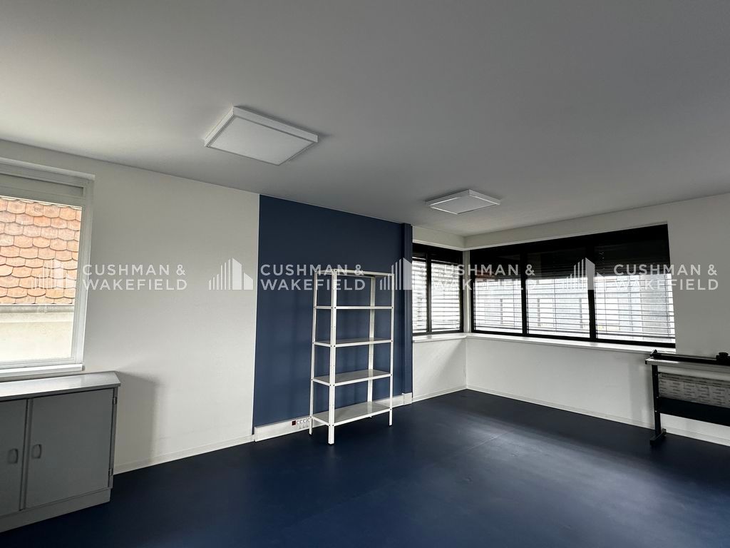 Location bureaux 90 m² non divisibles