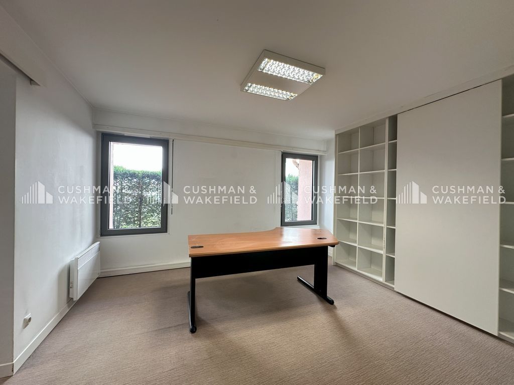 Location bureaux 220 m² non divisibles