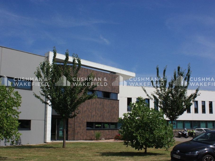 Location bureaux 86 m² non divisibles