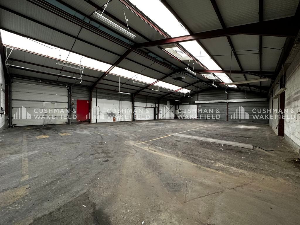 Vente activités 869 m² non divisibles