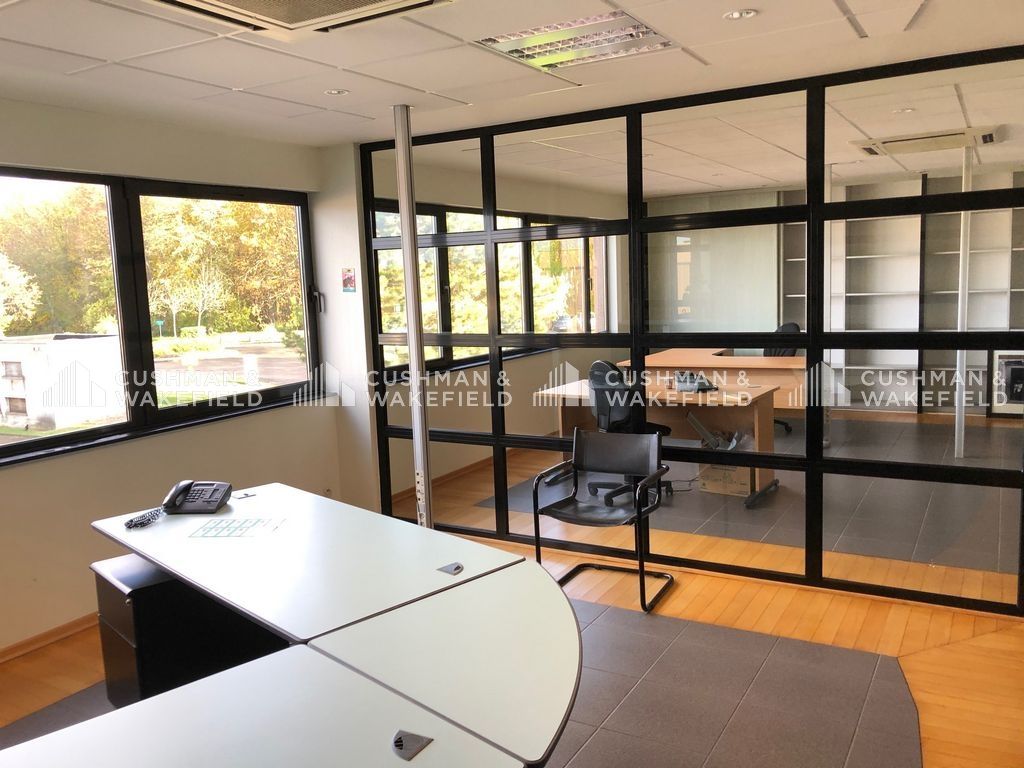 Vente bureaux 238 m² non divisibles