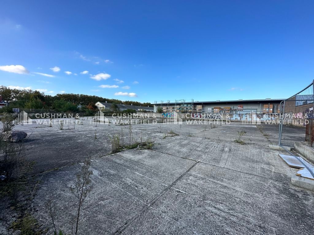 Location terrain 3000 m² non divisibles