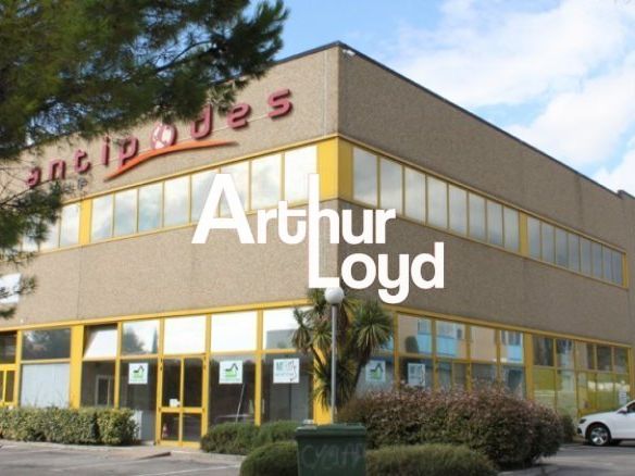 Location bureaux 573 m² divisibles à partir de 143 m²