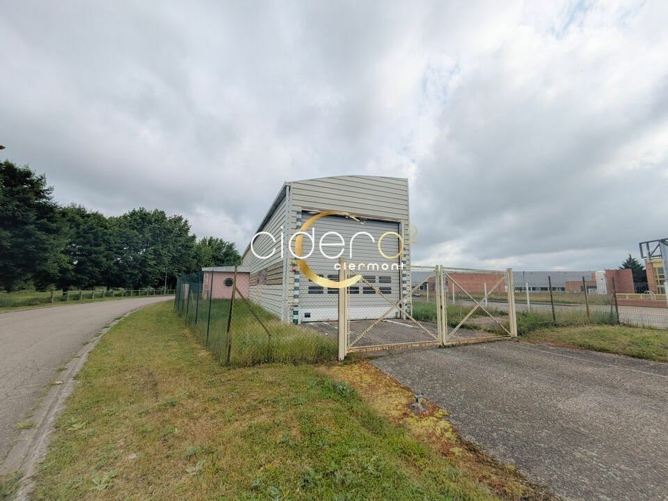 Vente local d''activites 227 m² non divisibles