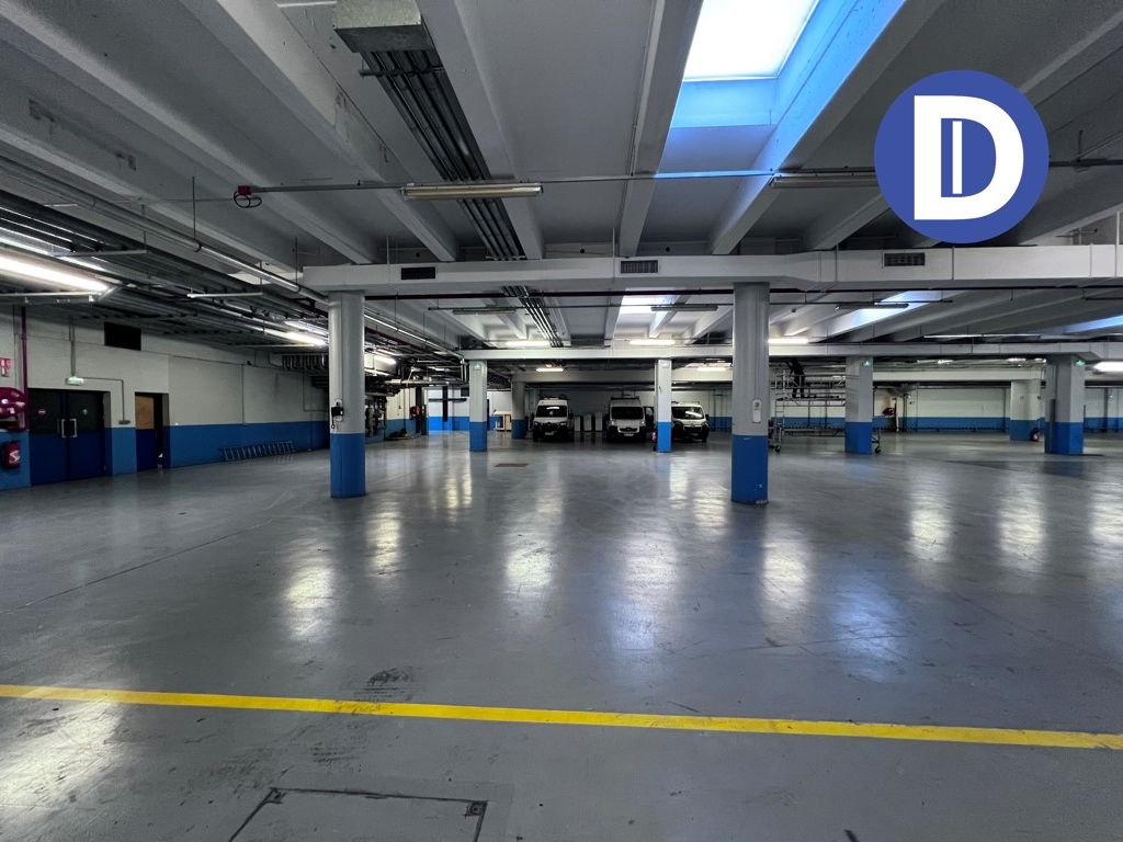 Vente activites 1336.00 m² non divisibles