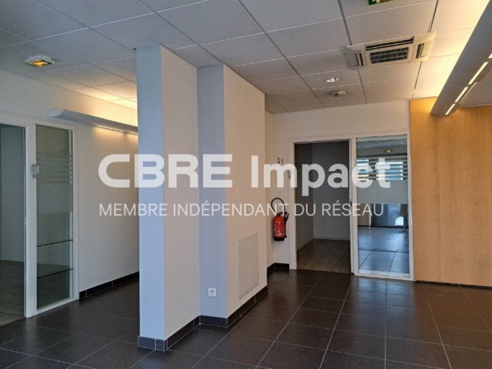 A LOUER - LOCAL COMMERCIAL 105 M²- DIJON DRAPEAU