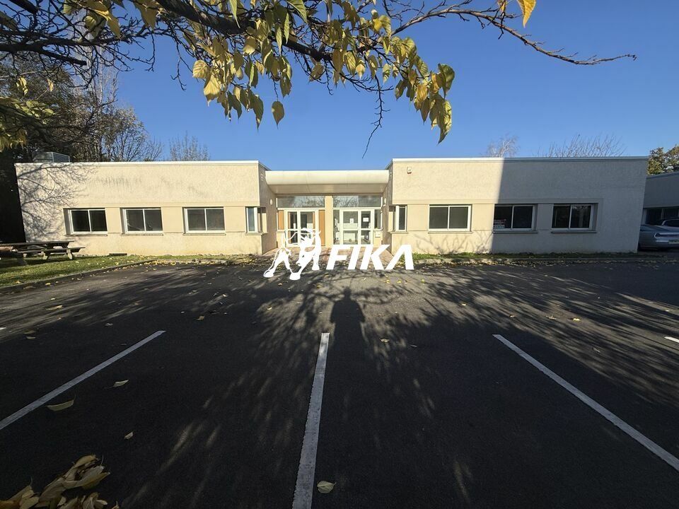Location bureaux 306 m² non divisibles