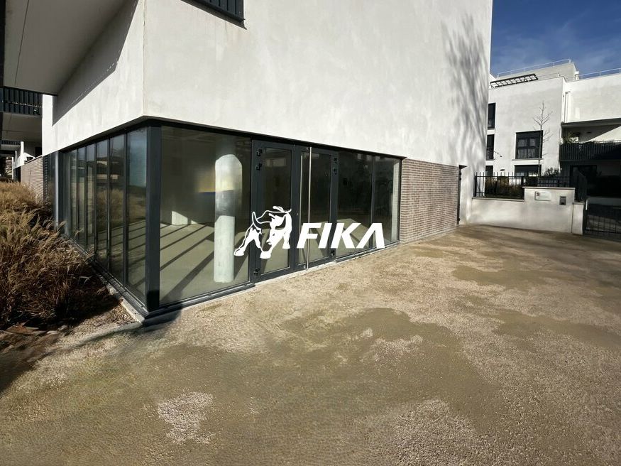 Vente local commercial 86 m² non divisibles