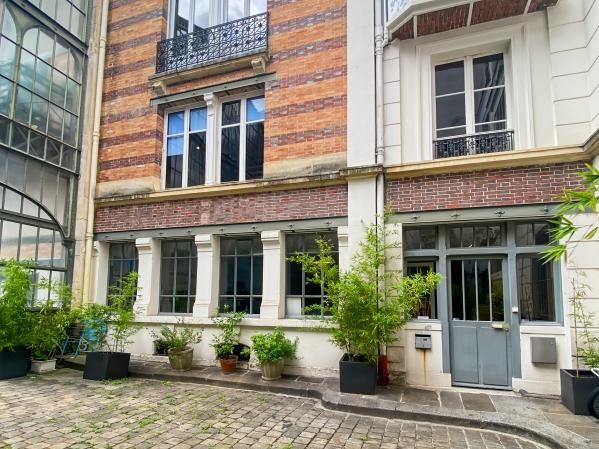 Location bureaux 157 m² non divisibles
