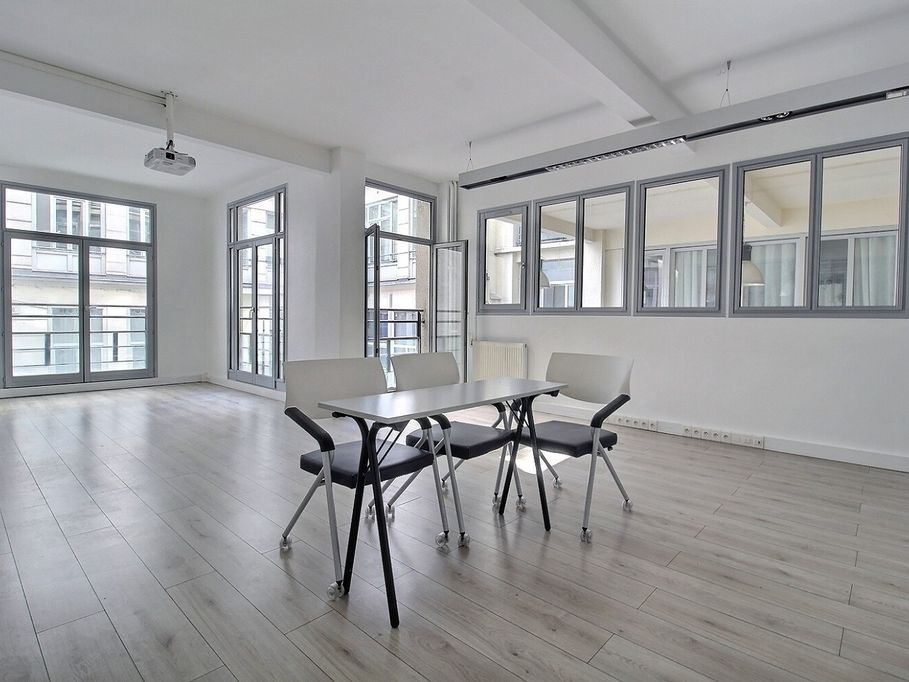 Vente bureaux 105 m² non divisibles