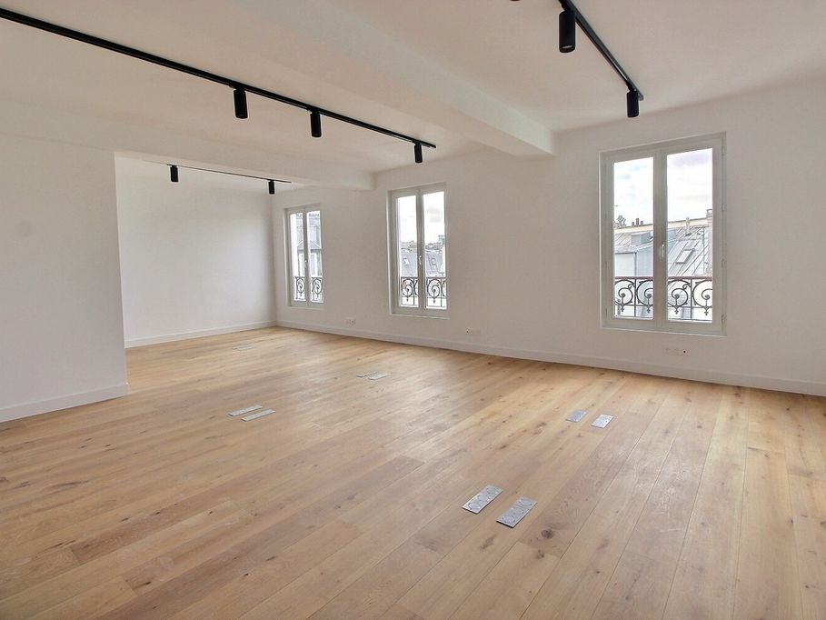 Location bureaux 158 m² divisibles à partir de 158 m²