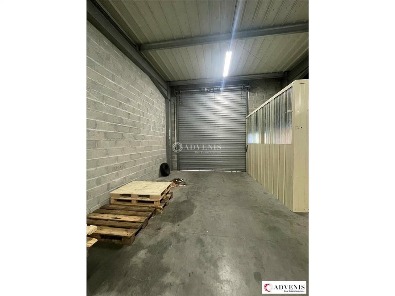 LOCAL D'ACTIVITE A LOUER - LE HAILLAN