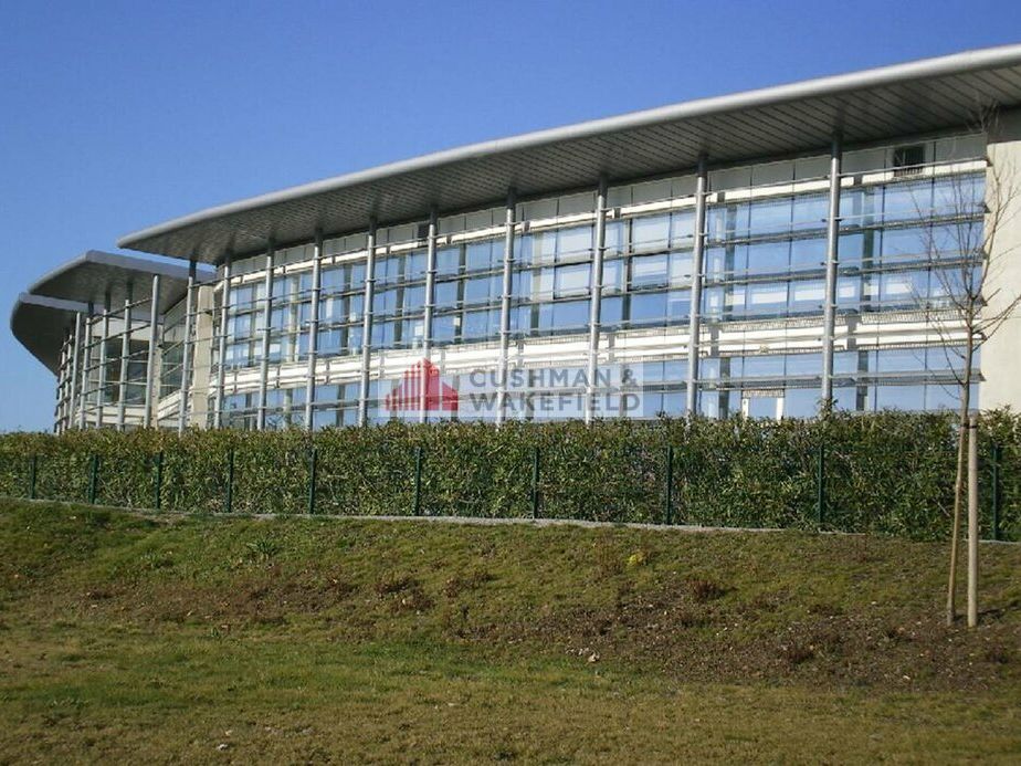 Location bureaux 905 m² non divisibles