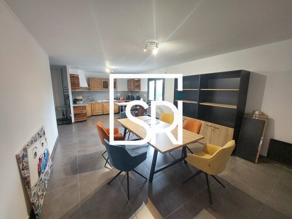 Location bureaux 90 m² non divisibles