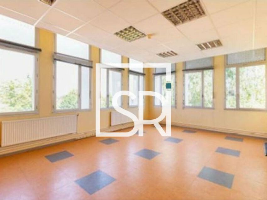 Location bureaux 194 m² non divisibles
