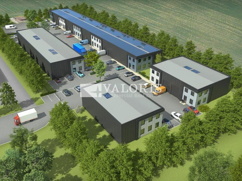 Vente local d''activites 3547 m² divisibles à partir de 210 m²