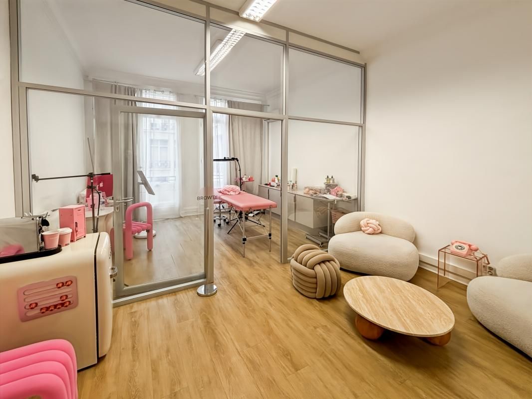 Location bureaux 24 m² non divisibles