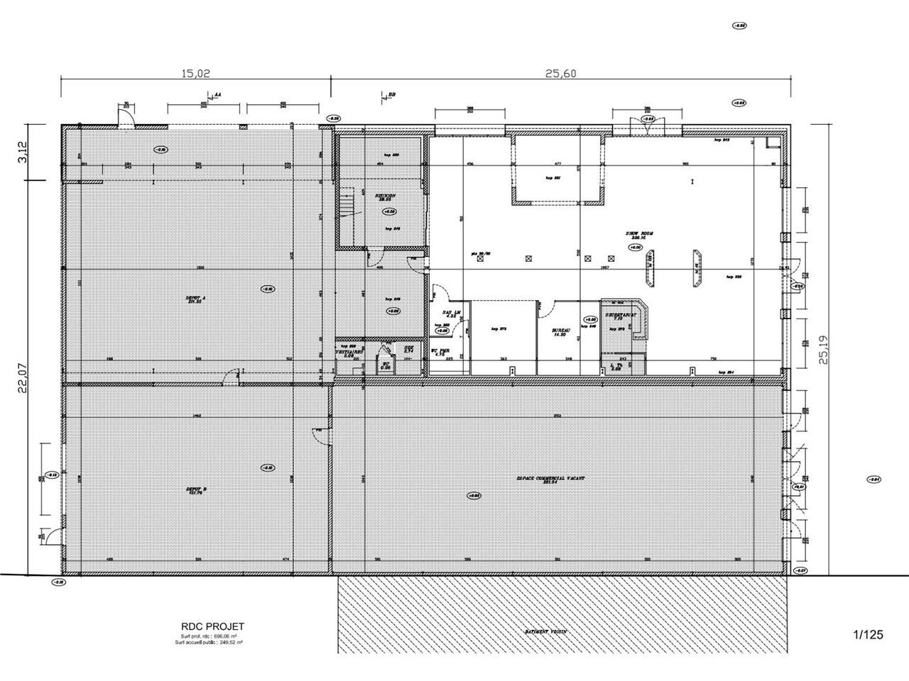 Location local 404 m² à VEIGNE