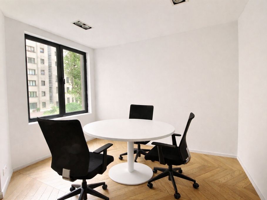 Location bureaux 75 m² non divisibles